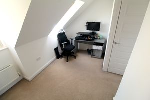 Bedroom- click for photo gallery